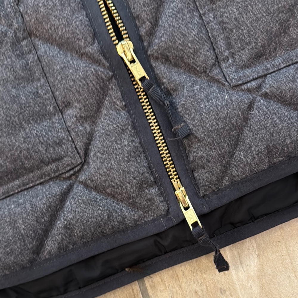 🦋Stylish J. Crew Down Quilted Vest in Charcoal with Gold Zipper Accent🦋 - Picture 3 of 8